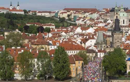 MARATONA DI PRAGA 2013